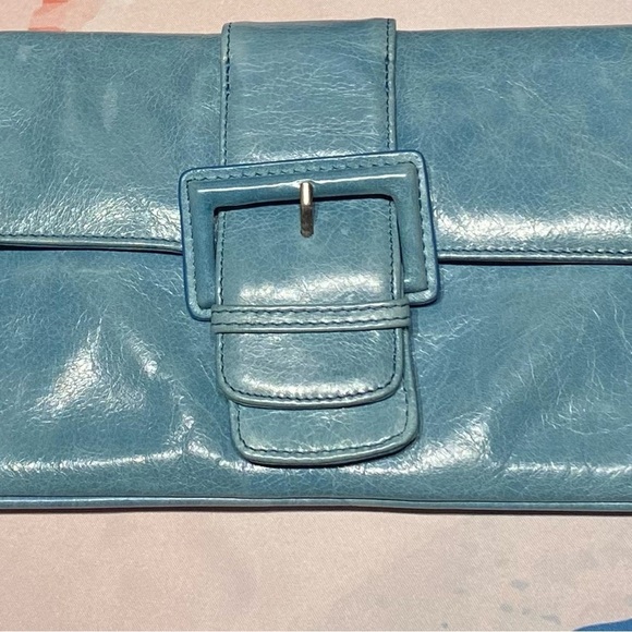 HOBO International Buckle Envelope Clutch in Sky Blue - Like New - Picture 9 of 9